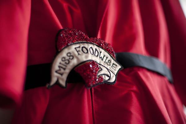 The-couture-company-alterantive-bespoke-wedding-dresses-Regula-Red-dress (16)