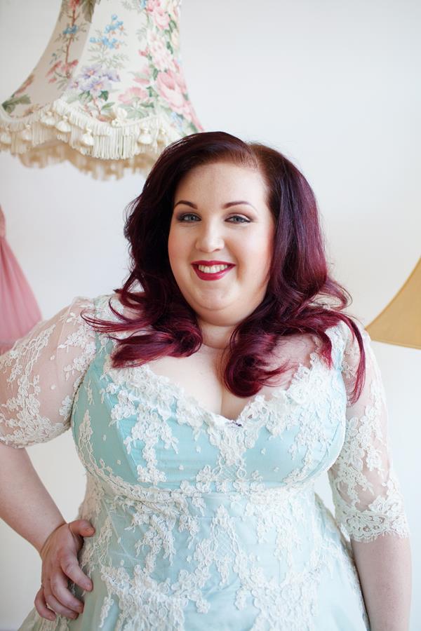The-couture-company-alternative-bespoke-custom-made-wedding-quirky-dresses-1950s-hilo-vintage-lace-coloured-lace-dress-bride-plus-size-curvy-larger-brides-corsets-corstted-emma-case (85) (Copy)