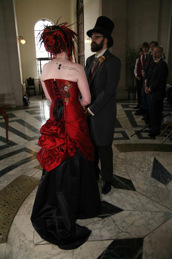 The-couture-company-alternative-bespoke-custom-made-wedding-bridal-quirky-dresses-unusual-steampunk-gears-cogs-bride-victorian-gothic-black-red-gold-metallic-corset-bride-embroidered-dress-steam-punk (5) (Copy)